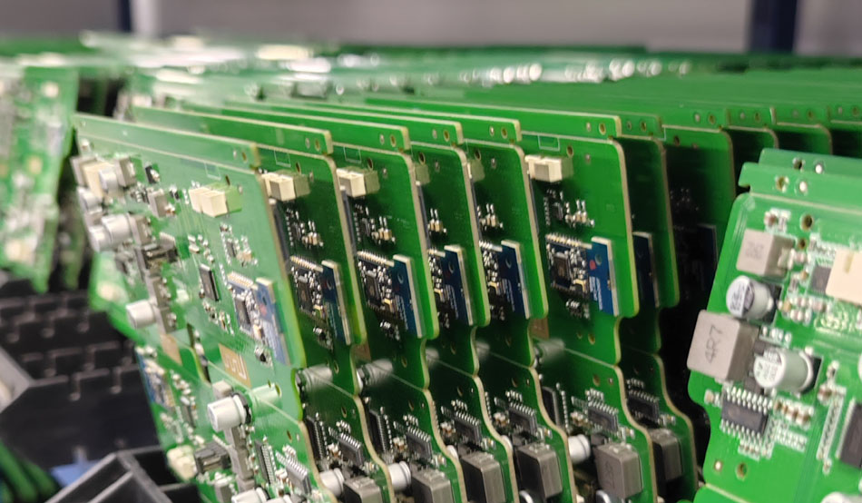 Контрзаходи для порушення ланцюга постачання при обробці PCBA