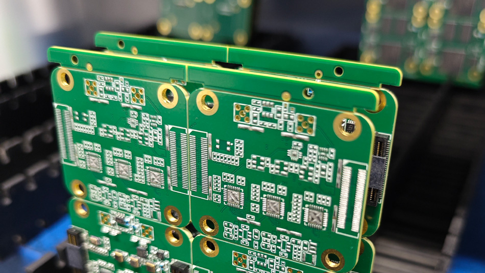 Вивчення екологічних виробничих процесів і майбутніх тенденцій розвитку на заводах PCBA