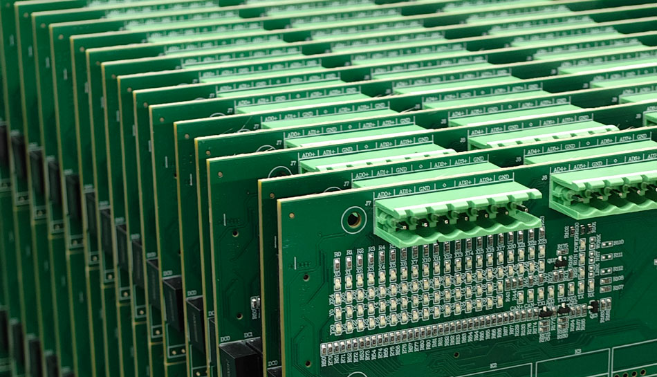 Як вибрати відповідну фабрику PCBA на основі відгуків клієнтів?