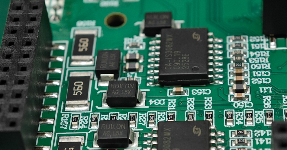 Швидке реагування на потреби клієнтів: як працює команда технічної підтримки заводу PCBA?